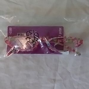 +2.00 strength reading glasses